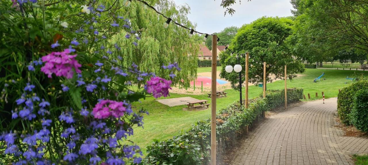 Ewijk Forestview 'Queenstown' 6 Pers Very Child-Friendly By Kawatea Cottages (Adults Only) מראה חיצוני תמונה