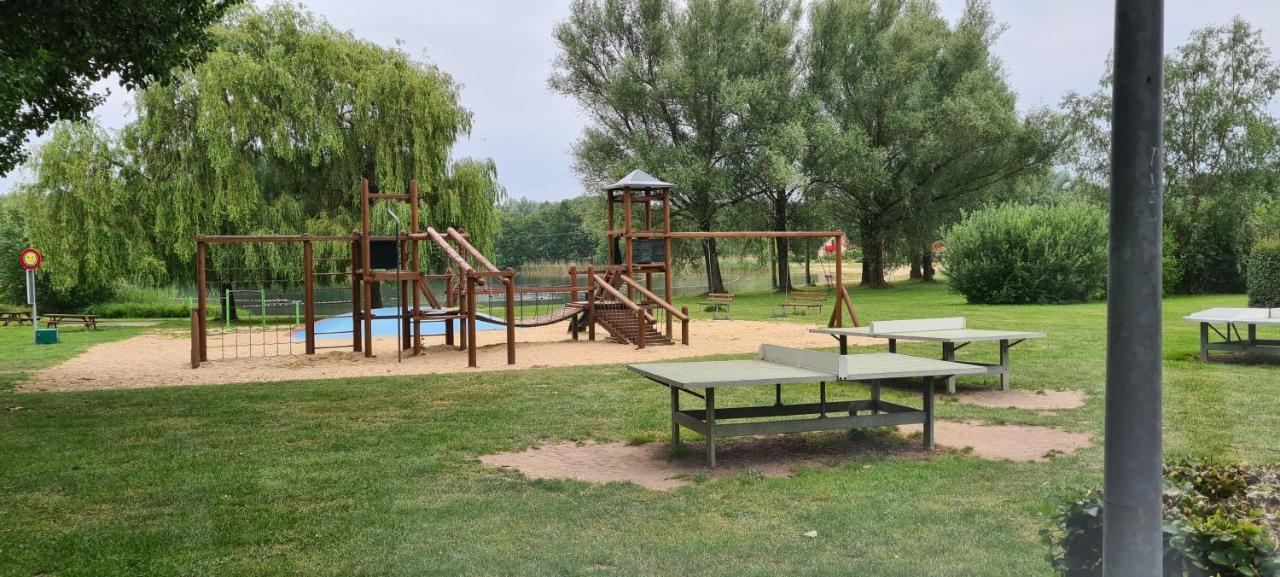 Ewijk Forestview 'Queenstown' 6 Pers Very Child-Friendly By Kawatea Cottages (Adults Only) מראה חיצוני תמונה